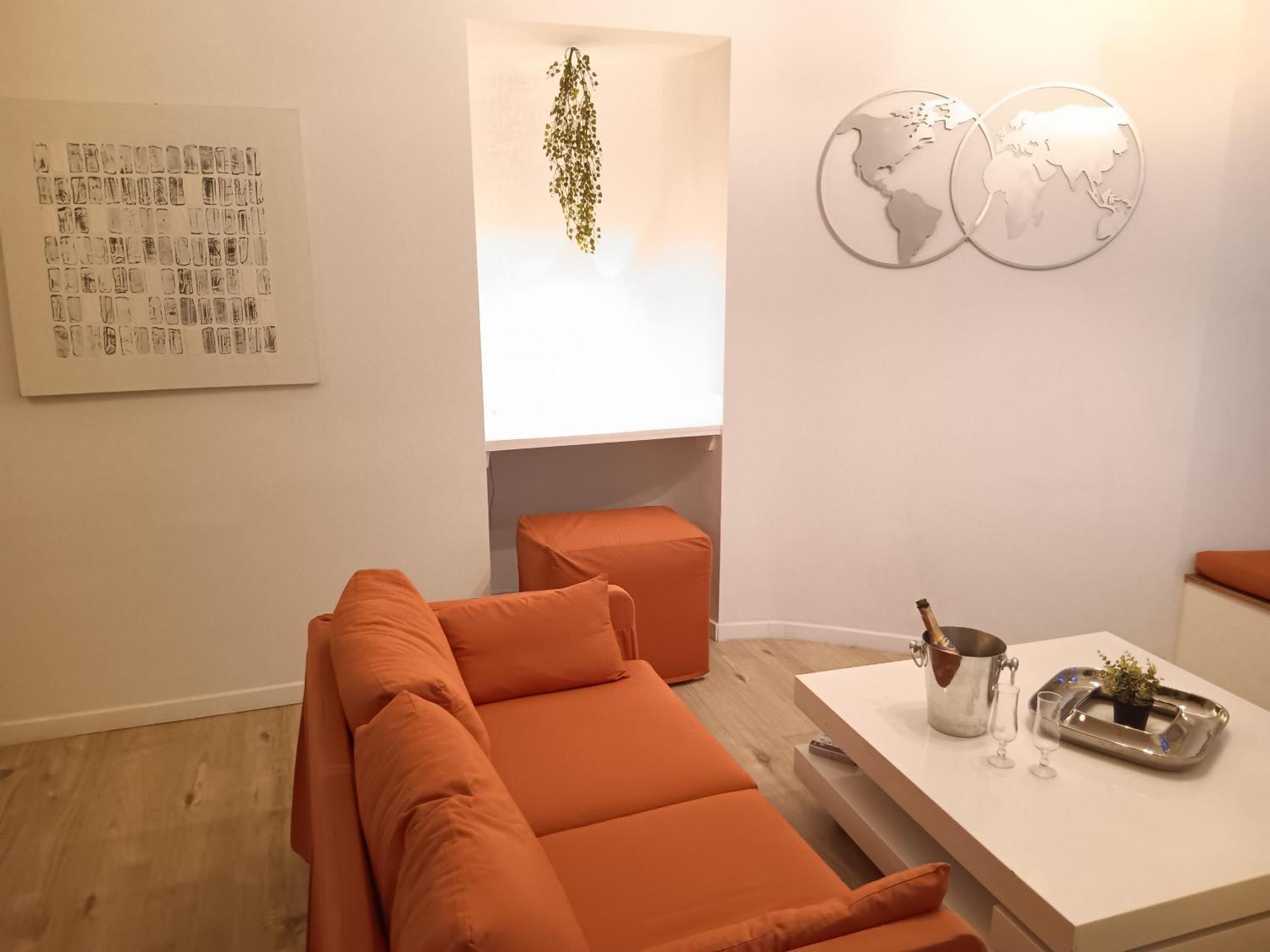 The Luxury White Suite Charleroi Bagian luar foto